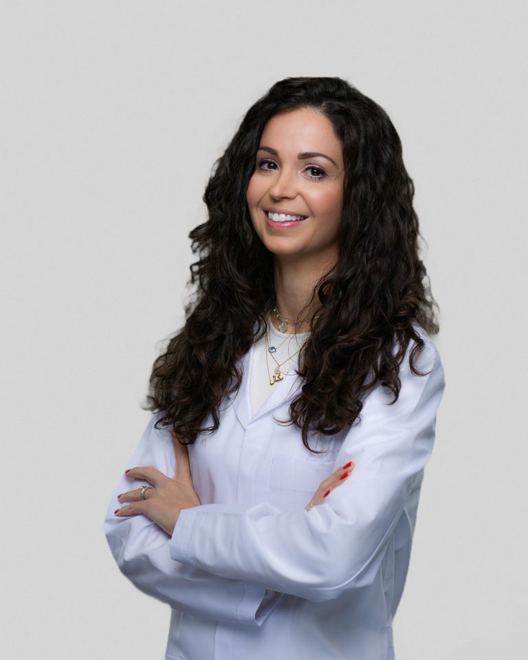 Best Pediatrics Consultant in Qatar | Dr. Eleni Papakanaki – Aman Hospital Doha